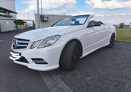 Mercedes-Benz E 200 Cabriolet BlueEFF. AVANTGARDE AV...