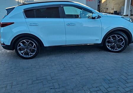 Kia Sportage 2.0 CRDi 185 Eco-Dyn. GT line Autom...