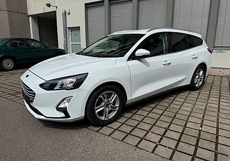 Ford Focus Turnier Cool & Connect EUR6-KLIMA-APPLE