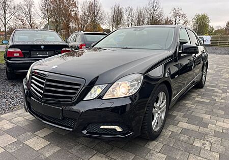 Mercedes-Benz E 250 CGI BlueEfficiency Xenon Navi Leder Pdc