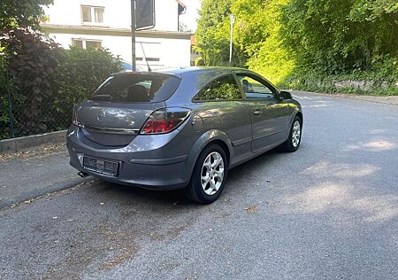 Opel Astra GTC 1.8 Sport 1. Hand sehr gepflegt