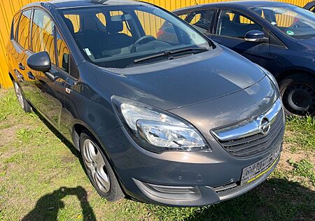 Opel Meriva B Edition. 1,4Benzin Turbo. 88 KW