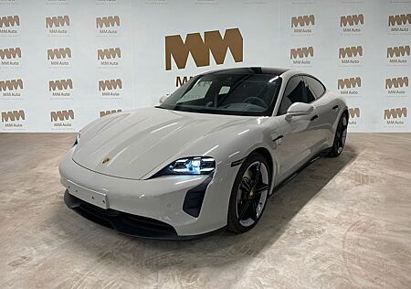 Porsche Taycan GTS Pano Bose HUD Carbon