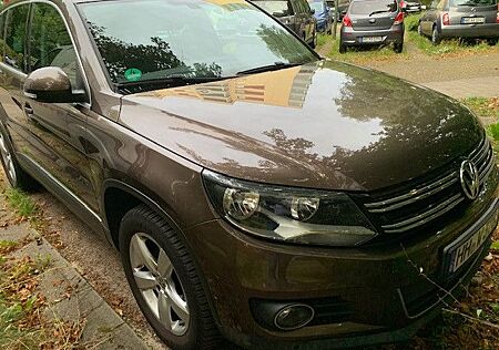 VW Tiguan Volkswagen 2.0 TDI 125kW 4MOTION Track & Style T...