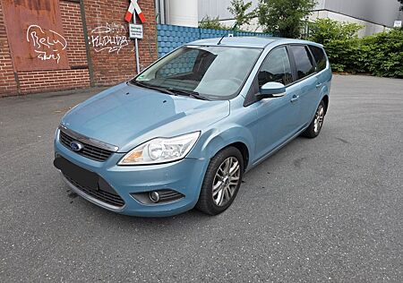 Ford Focus Turnier Ghia Tüv 06/27 Sitzheizung