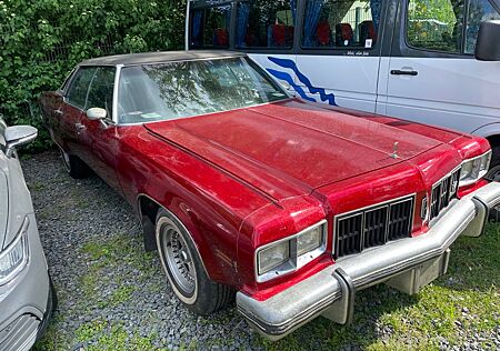 Oldsmobile Regency 98 Lim. 7.4 Liter V8/Restaurationsobje