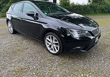 Seat Leon 1.4 TSI Style Voll-LED/SHZ