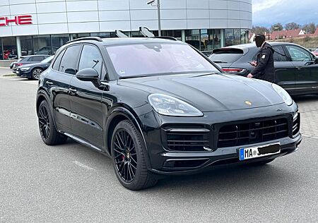 Porsche Cayenne GTS Burm 3D Voll Garantie 03/202