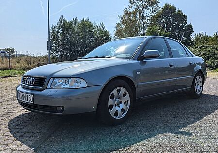 Audi A4 B5 1.8 T quattro 180PS(AJL)