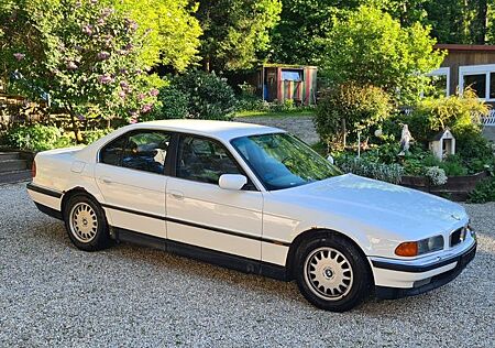 BMW 740i Auto