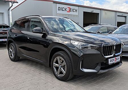 BMW X1 18 i sDrive PANO*AHK*LED*PREMIUM-PAKET*TRAVEL