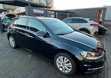 VW Golf Volkswagen VII 1.0 TSI Sound