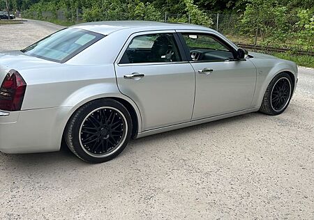 Chrysler 300C 3.5 V6 Autom. -