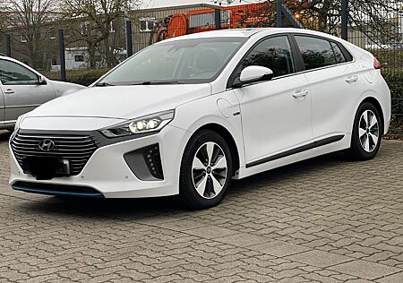 Hyundai Ioniq 1.6l PLUG-IN HYBRID Kamera Navi CarPlay