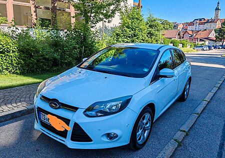 Ford Focus 1,0 EcoBoost 92kW Champions Edition Ch...