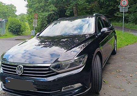 VW Passat Variant Volkswagen 2.0 TDI BMT Highline Variant ...