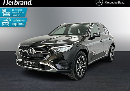 Mercedes-Benz GLC 220 d 4M Avantgarde Memory. Distronic. AHK.