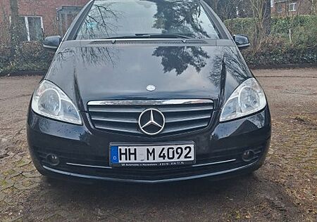 Mercedes-Benz A 160 AVANTGARDE BlueEFFICIENCY AVANTGARDE