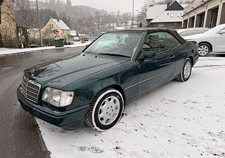Mercedes-Benz E 220 Sportline Cabrio Klima,Leder,SHZ,Tüv Neu