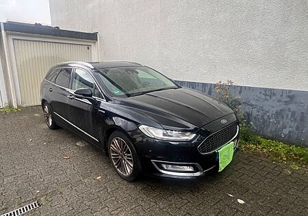Ford Mondeo gebraucht kaufen Ford Mondeo 2,0 TDCi Bi-Turbo Vignale Turn. Power.