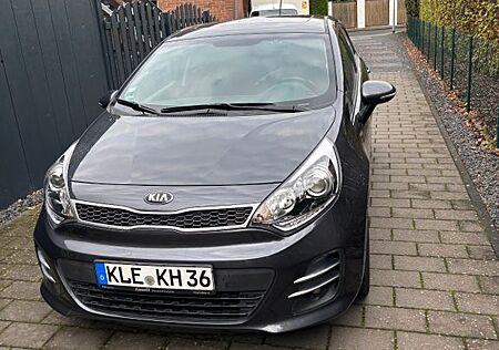 Kia Rio 1.4 Platinum Edition Platinum Edition