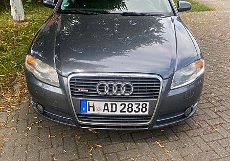 Audi A4 2.0 Avant - TÜV bis März 2027 und AHK