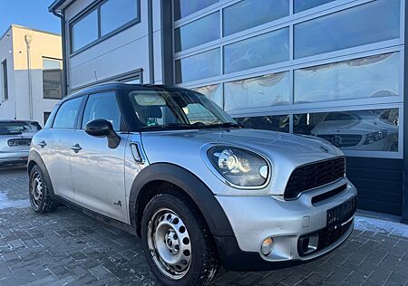 Mini Cooper S Countryman ALL4 NAVI XENON HARMANN KARD