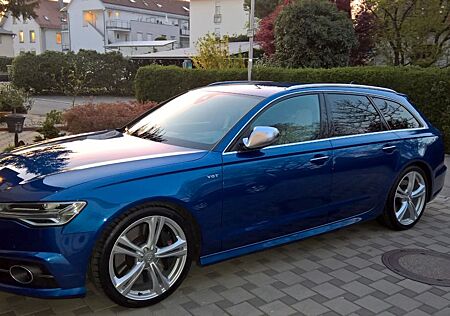 Audi S6 4.0 TFSI quattro S tronic Avant -