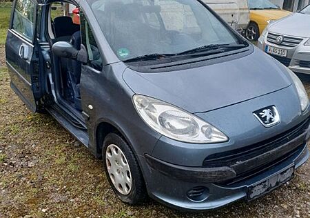 Peugeot 1007 Filou 75 Filou