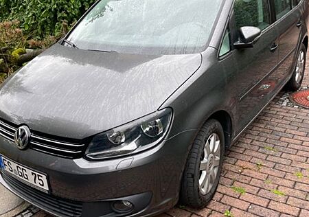 VW Touran Volkswagen 1.6 TDI Service neu, Bremsanlage neu,8fac