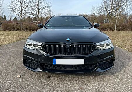 BMW 540d xDrive Touring, MSport, HUD, AHK, DrA+, PA+