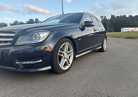 Mercedes-Benz C 300 CDI 4MATIC T AMG-Line Sportfahrwerk Voll