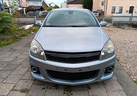 Opel Astra H GTC CATCH ME Now