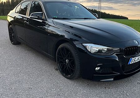 BMW 320 xDrive F30 M-Paket