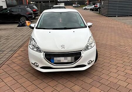 Peugeot 208 1.2 Style PureTech 82 Style