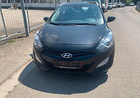 Hyundai i30 cw Trend