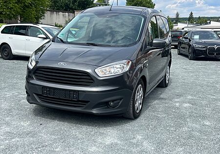 Ford Transit Courier .Klima-kamera