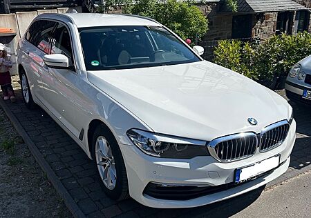 BMW 520d Touring A -