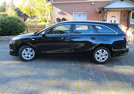 Kia Cee'd Sportswagon 1.5 T-GDI Vision Sportswag...