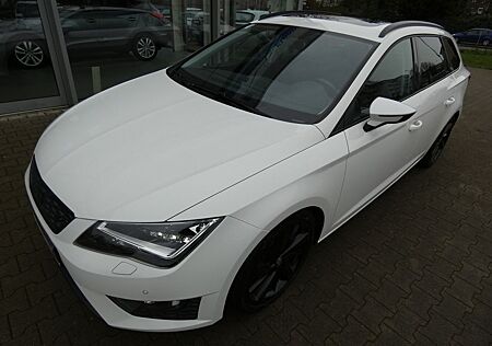 Seat Leon ST FR*PANORAMA*ALCANTARA*NAVI*LED*PDC*SHZ*