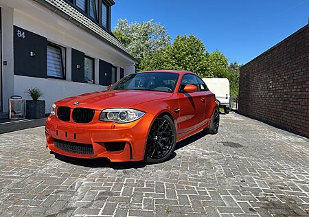 BMW 1er M Coupé Scheckheft Traumhafter Zustand