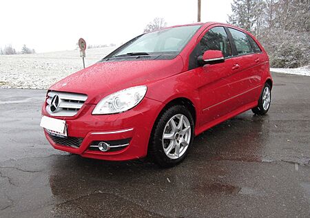 Mercedes-Benz B 200 CDI*Teilleder*AHK*Alu*Tüv*EU5*1.Hand