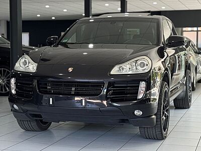Porsche Cayenne 3.0 *LEDER*NAVI*Bi-XEN*BOSE*S-DACH*LUFT*
