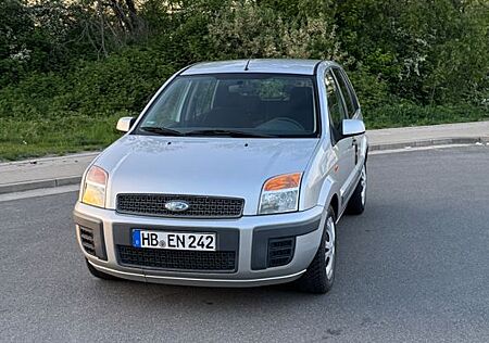 Ford Fusion 1,4 TDCi TÜV NEU!