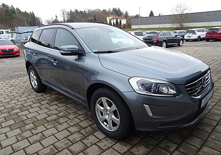 Volvo XC 60 XC60 Momentum 4x4