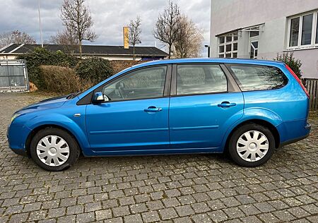 Ford Focus 1,6 Ghia