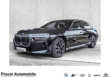 BMW 740d xDrive M Sport PANO ACC 360°KAM RFK NAVI