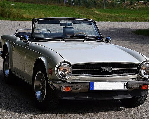 Triumph TR6