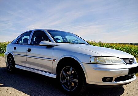 Opel Vectra 1.8 16V -
