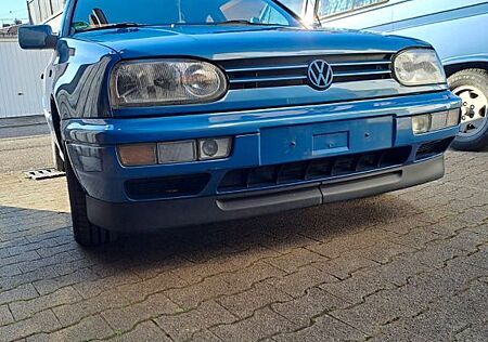 VW Golf Volkswagen 1.8 Standard